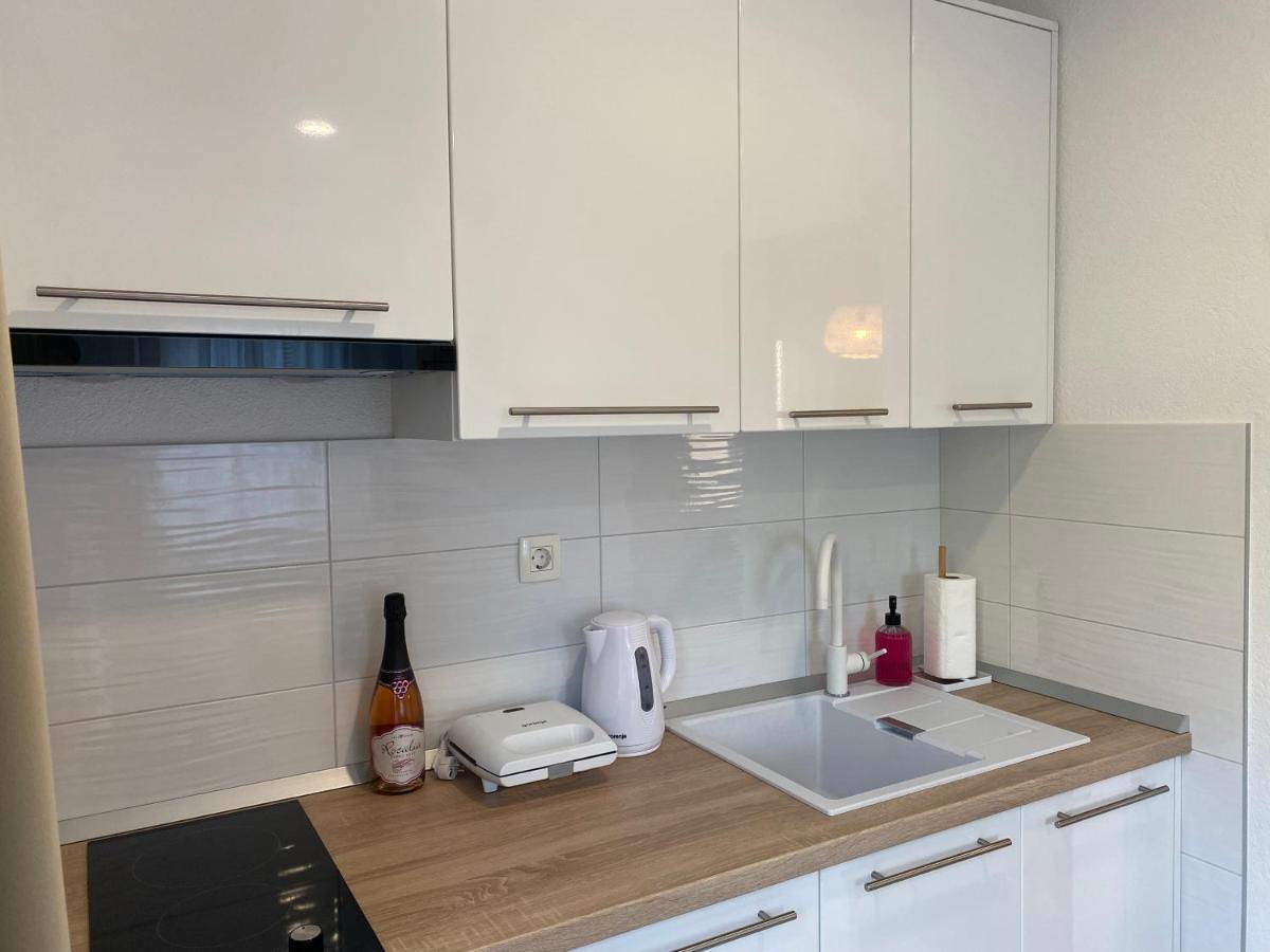 Apartments Niko, Near Beach, Free Parking, Wi-Fi Tucepi Luaran gambar